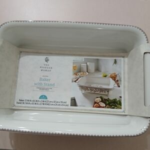 The Pioneer Woman Elegant White Baker with Stand